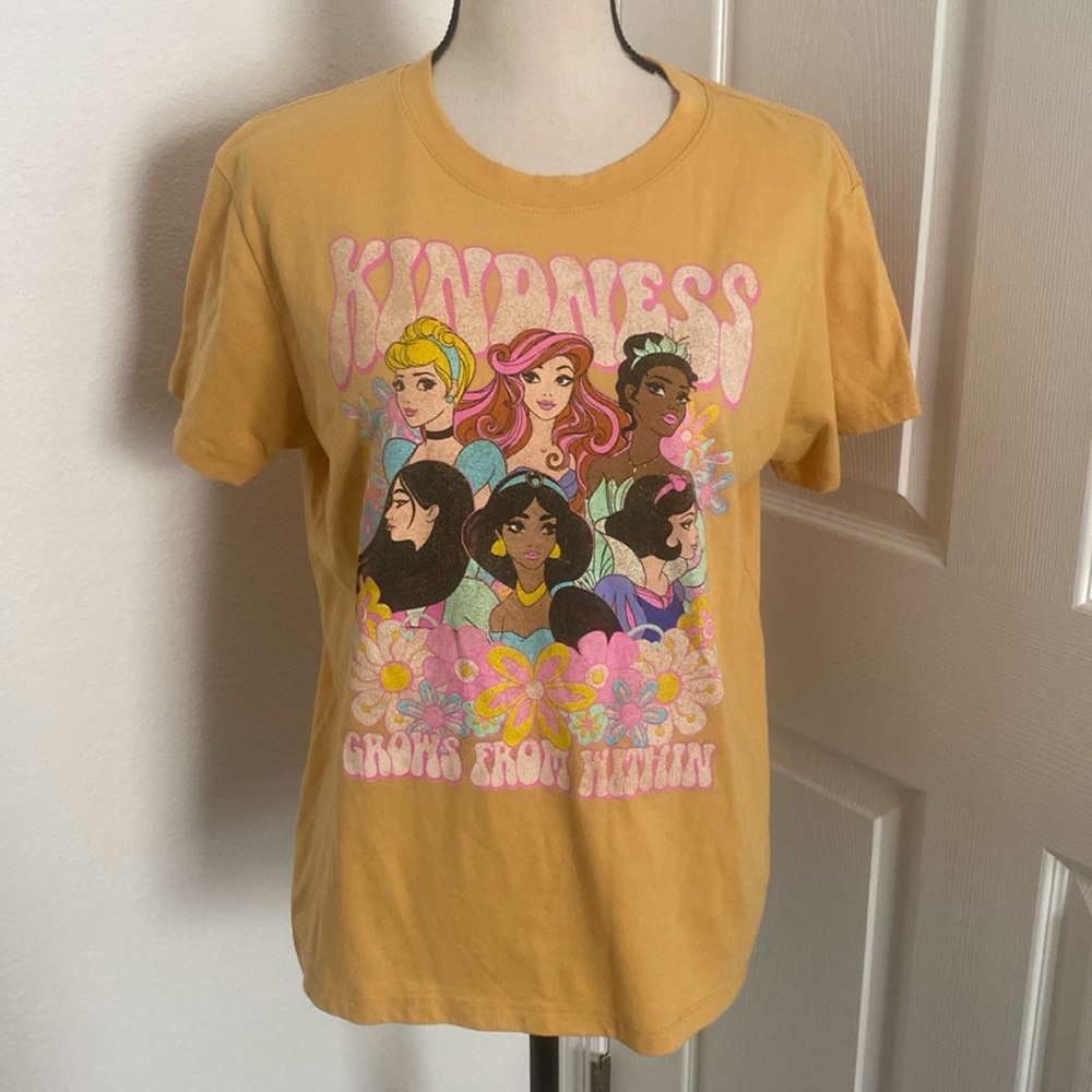 Women’s Disney Princess Kindness Distressed Short Sleeve Graphic T-Shirt
